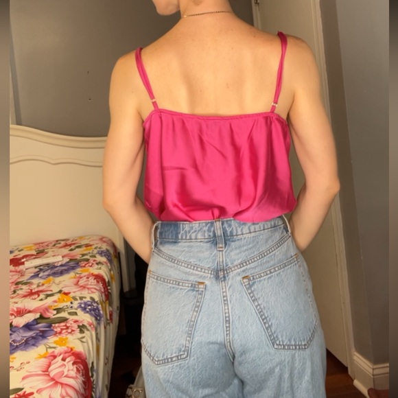 Pink elegant top - Picture 3 of 5